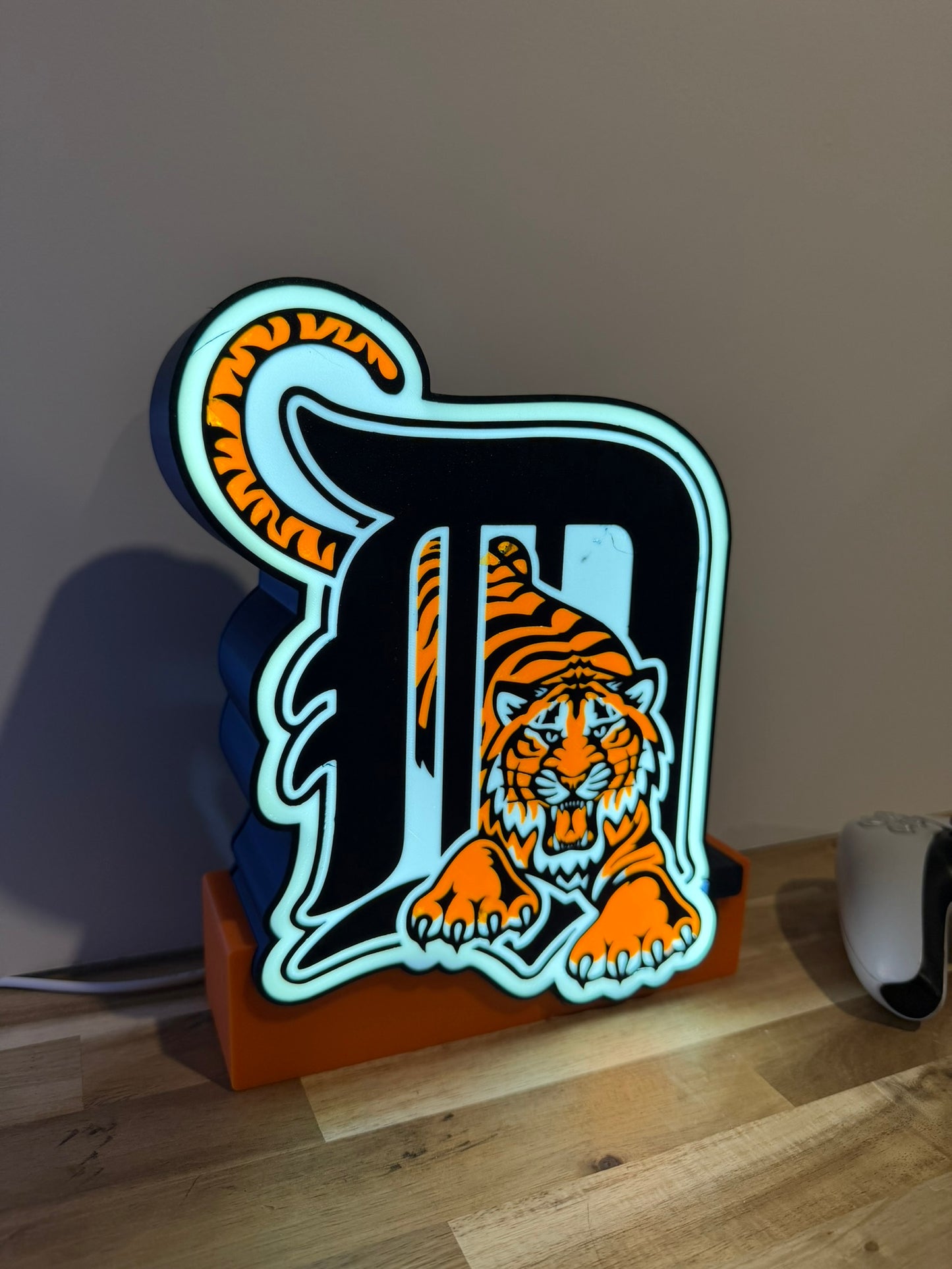 Vintage Detroit TIGERS LED Lamp