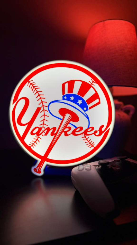 Vintage New York Yankees LED Lamp